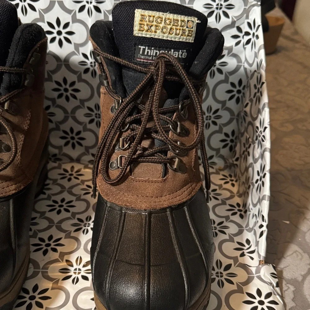 Rugged Exposure men’s Brown suede Black rubber bottom snow work Boots sz 11